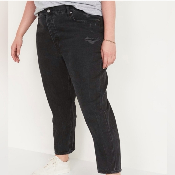 Old Navy Denim - Old Navy High Rise Slouchy Straight Black Distressed Buttonfly Jeans Size 16